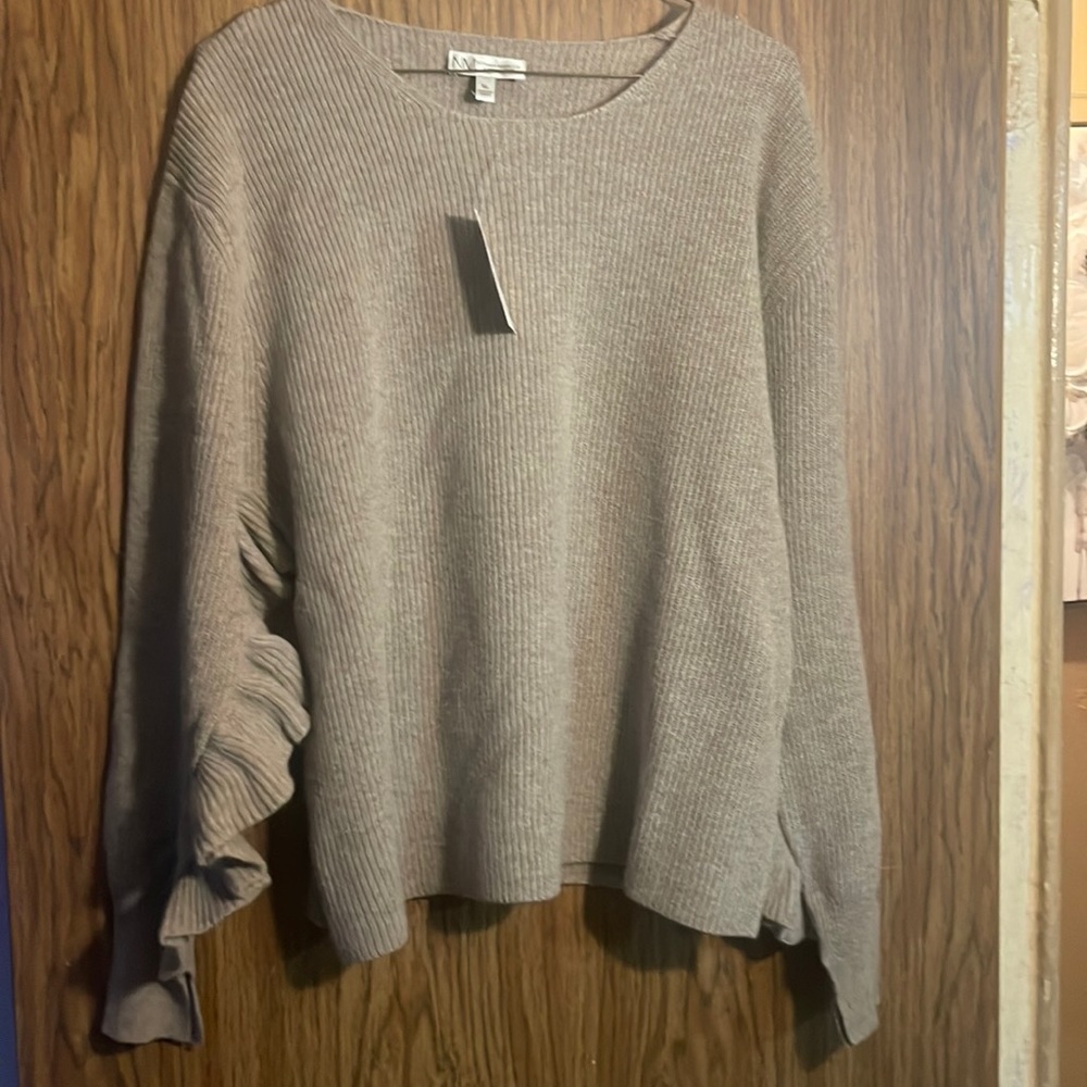 Cashmere sweater
